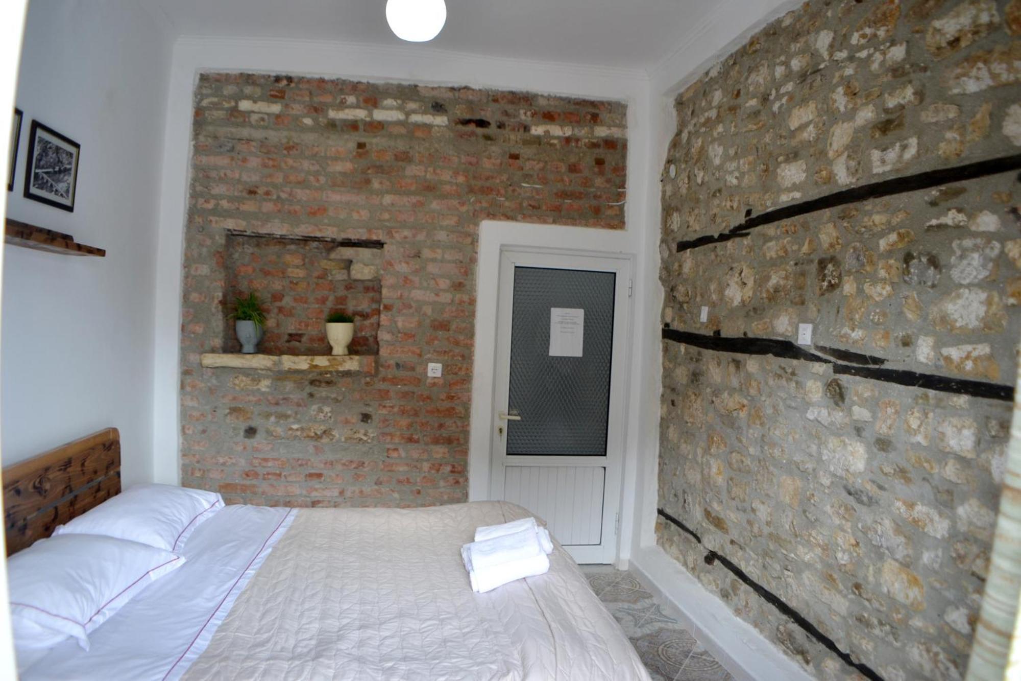 Guesthouse Belle View Берат Екстер'єр фото