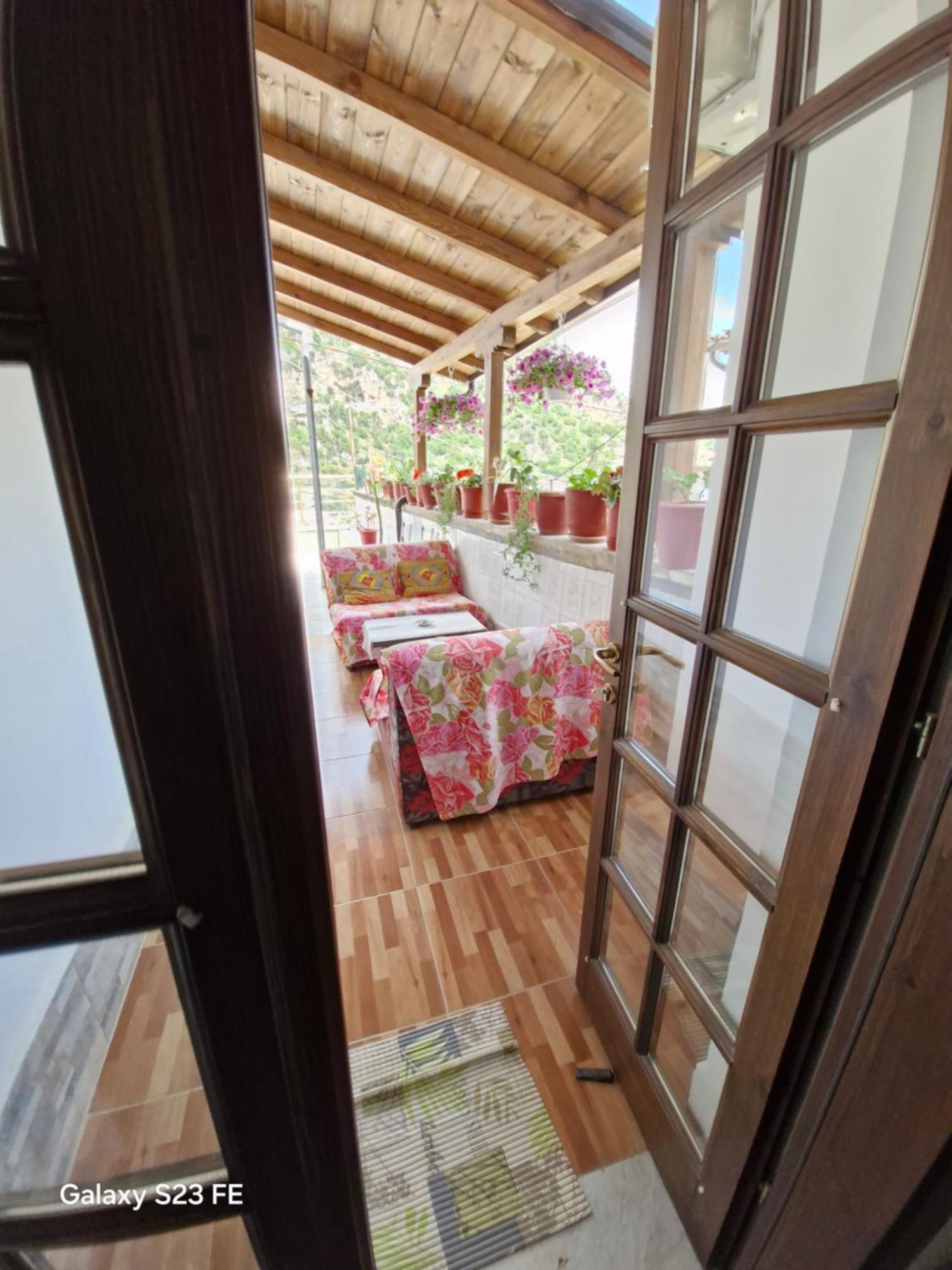 Guesthouse Belle View Берат Екстер'єр фото